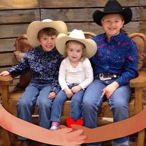 Meet your Posher, Sam